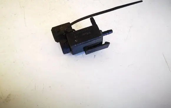 BMW 7 E65 E66 Turbo solenoid valve 1742712