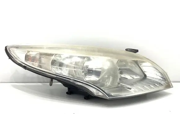 Renault Megane III Headlight/headlamp 260100017R