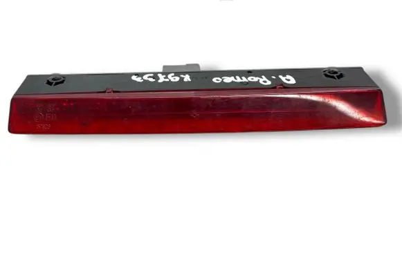 Alfa Romeo 147 Third/center stoplight 46743133