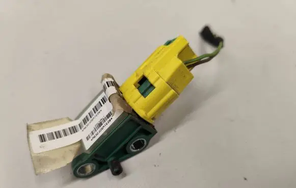 Volkswagen PASSAT B6 Airbag deployment crash/impact sensor 3C0909606005