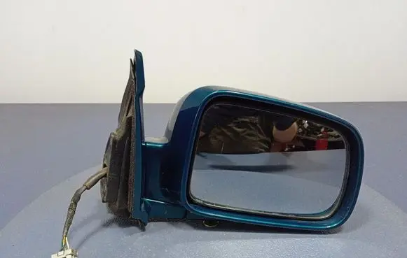Front door electric wing mirror