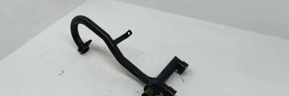 Audi A6 S6 C5 4B Engine coolant pipe/hose 059121083A