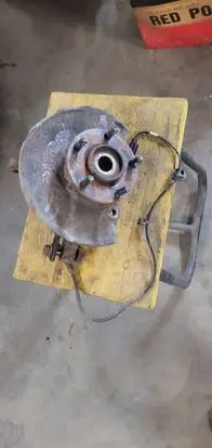 Mitsubishi Outlander Front wheel hub