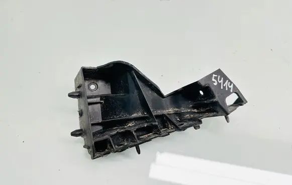 Audi Q5 SQ5 8R Front bumper mounting bracket 8R0807284B