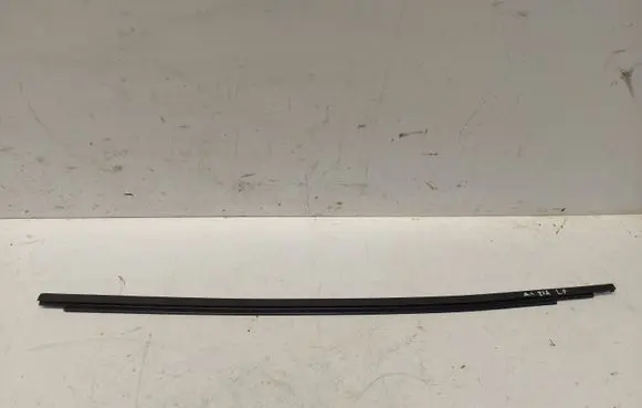 Audi A1 Front door trim (molding)