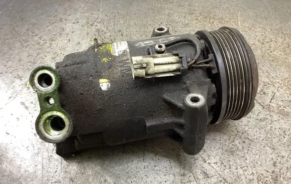 Opel Zafira B Air conditioning (A/C) compressor (pump) 13124752 401351739 08216103826