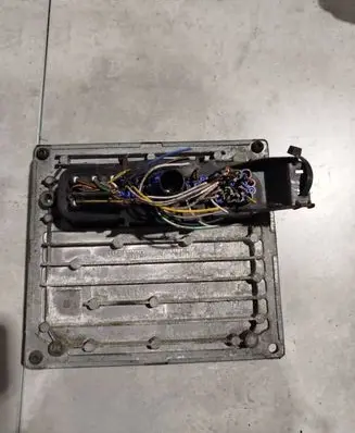 Ford Focus Engine control unit/module 4M5112A650HF S118934101F