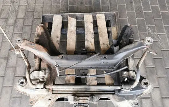 Peugeot 406 Front subframe