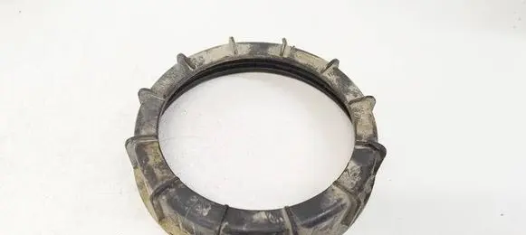 Volvo C30 In tank fuel pump screw locking ring/nut 2S619C385AA
