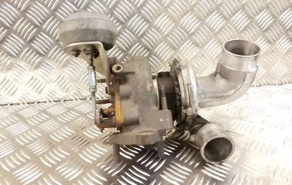 Toyota Corolla Verso E121 Turbo VB14 06C513 172010R010