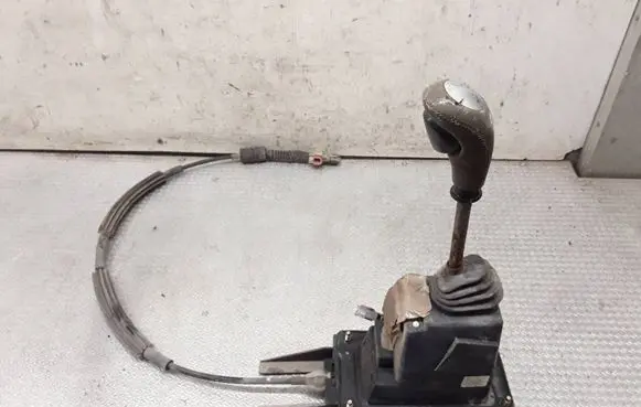 Renault Espace - Grand espace IV Gear shifter/selector 8200230600 209025