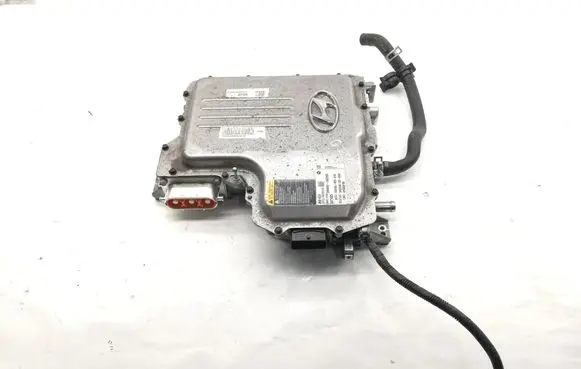 Hyundai Ioniq Voltage converter inverter 366000E255