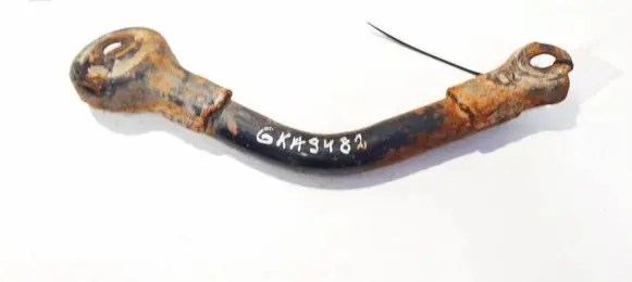 Subaru Legacy Bracket in trunk/boot 