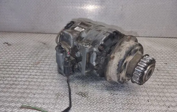 Volkswagen Transporter - Caravelle T5 Air conditioning (A/C) compressor (pump) 7H0820805H