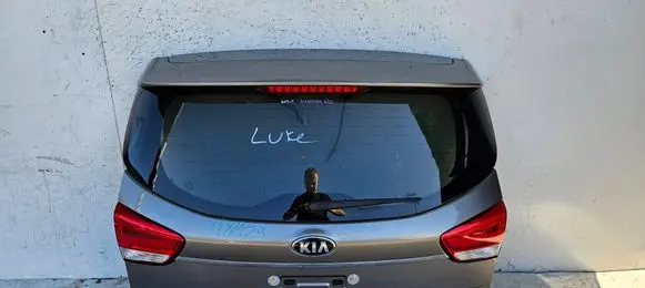 KIA Carens III Tailgate/trunk/boot lid 