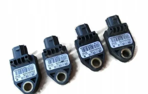 Jeep Cherokee III KJ Airbag deployment crash/impact sensor