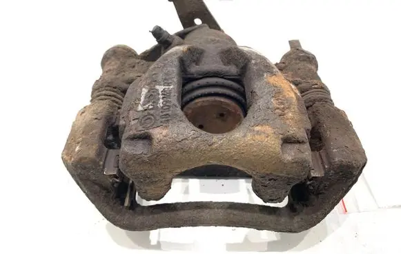 Opel Movano B Rear brake caliper 