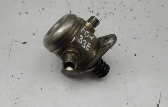 BMW 7 F01 F02 F03 F04 Fuel injection high pressure pump 7595339