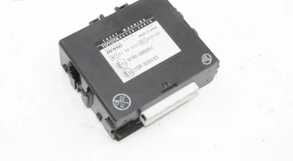 Lexus SC 300 - 400 Alarm control unit/module 8973024070