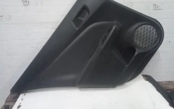 Toyota Prius (XW50) Rear door card panel trim