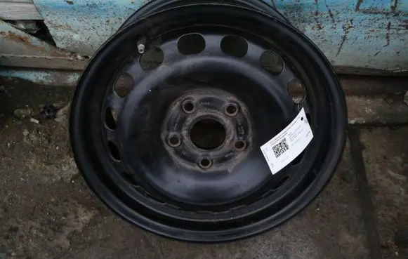 Audi 100 S4 C4 R15 steel rim 4A0601025J