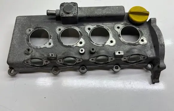 Opel Astra H Rocker cam cover 0084729468