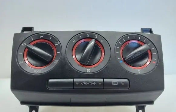 Mazda 3 I Climate control unit 40126