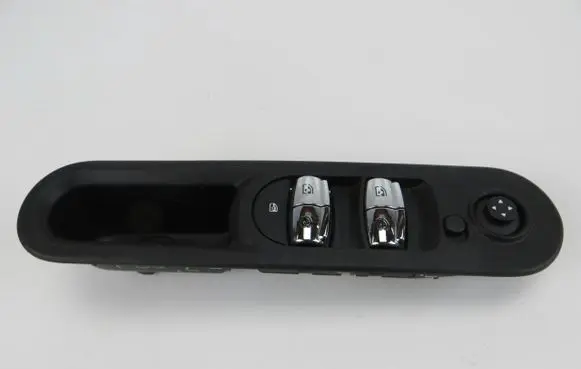 Mini Cooper Countryman F60 Quarter vent window switch 