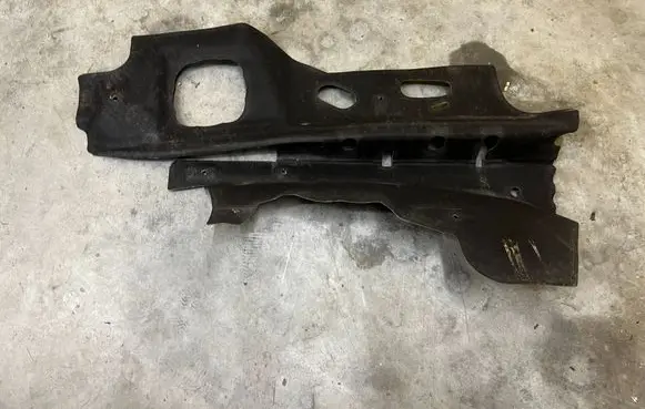 Ford Fusion II Engine bonnet/hood sound/heat insulation 
