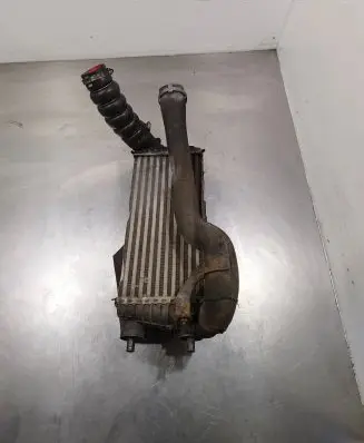 Ford Focus Intercooler radiator BV619L440CE Y2488004 FCC7A