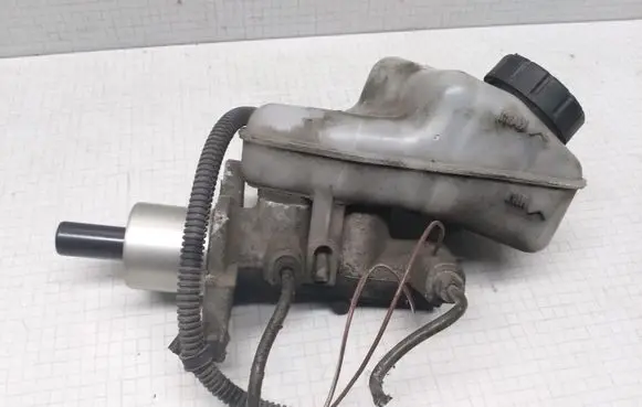 Opel Zafira A Master brake cylinder 32056735 DELPHI5571LUCAS2014