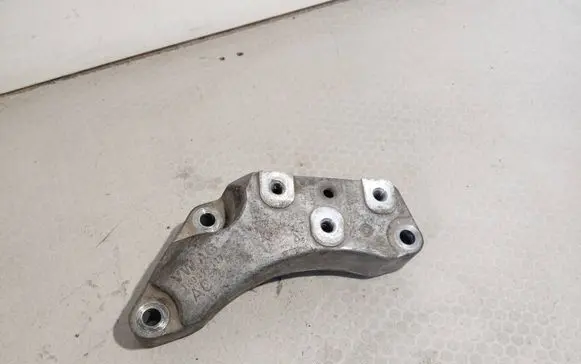 Skoda Octavia Mk2 (1Z) Gearbox mounting bracket 1K0199117