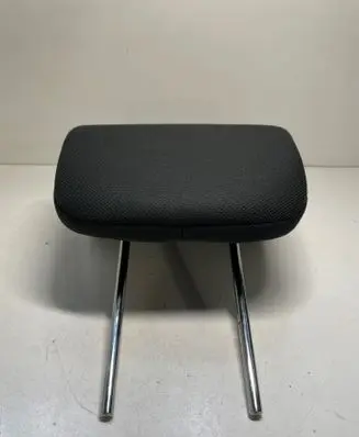 Toyota Corolla Verso AR10 Rear seat headrest 