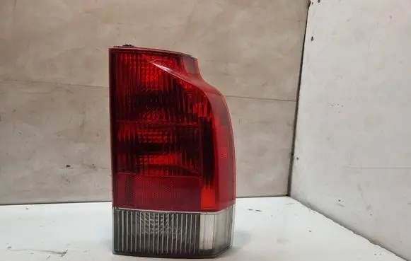 Volvo V70 Rear/tail lights 9154498 9154502