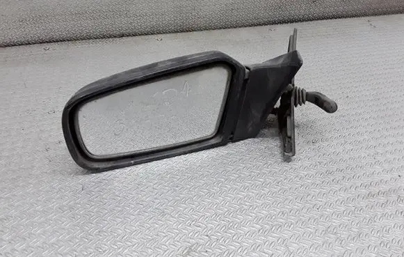 Mazda 323 F Manual wing mirror 