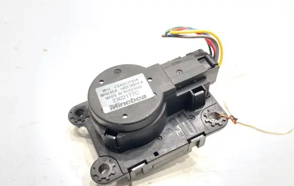Mitsubishi Outlander Air flap motor/actuator CSA512T014
