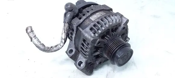 Jaguar XF X250 Generator/alternator 8X2310300CB 1042106120