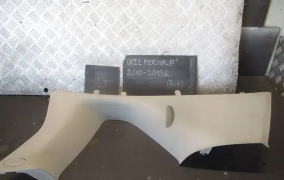 Opel Meriva B (D)pillar trim (top) 13265391