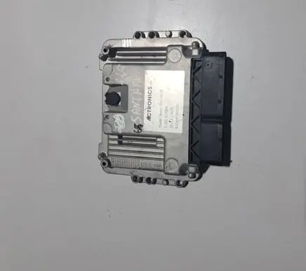Hyundai Santa Fe Engine control unit/module 0281013584 3911327825 EDC16C39