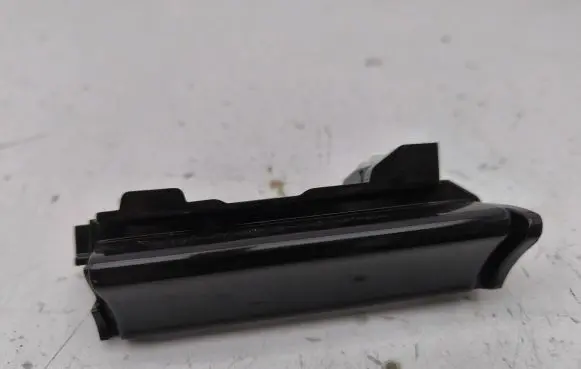 KIA Niro Dashboard glove box trim 814R4148
