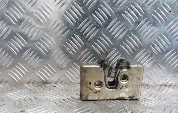 Volkswagen Jetta II Front door lock 191837016C