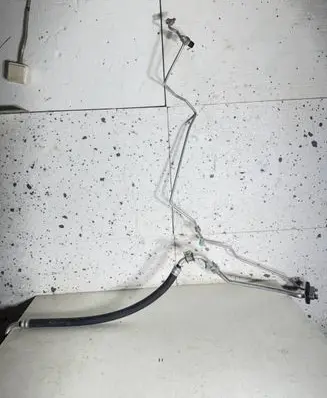 Jeep Grand Cherokee Air conditioning (A/C) pipe/hose