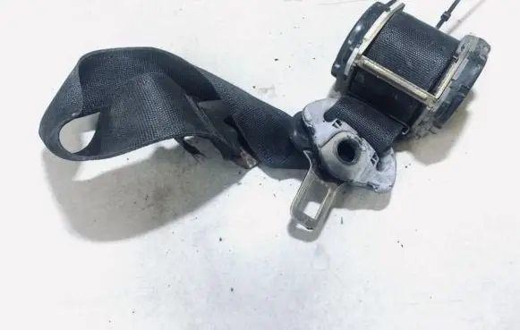 Opel Astra F Rear seatbelt 90286924