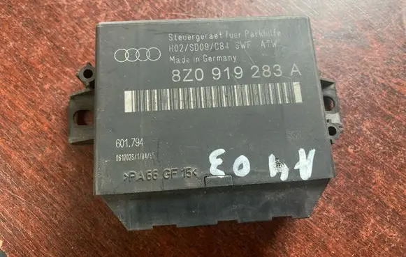 Audi A4 S4 B6 8E 8H Parking PDC control unit/module 8Z0919283A