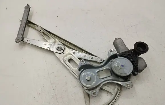 Toyota Prius (XW30) Rear door window regulator with motor 8572047080
