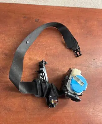 Opel Insignia A Front seatbelt 6998908 30052014 502JH5B1N3