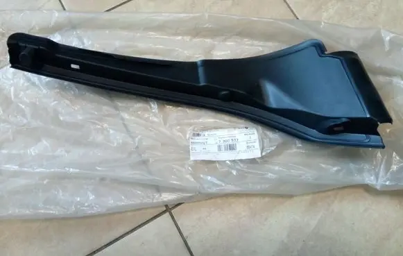 BMW 2 F45 Fender end trim 51767300517 NE68458