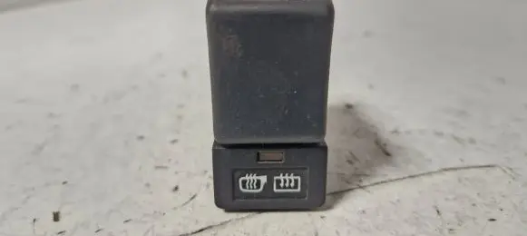 Volvo 850 Windscreen/window heater switch 6849405
