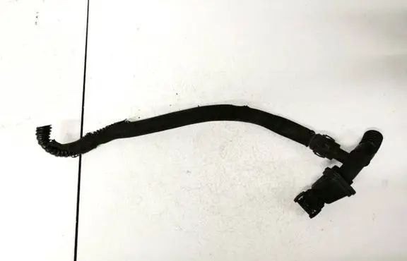 BMW X6 E71 Breather hose/pipe 7575637