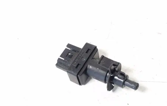 Mercedes-Benz CLA C117 X117 W117 Clutch pedal sensor A0065451014